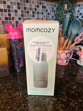 NIB Momcozy Portable Bottle Warmer for Travel – Dual Heating Modes